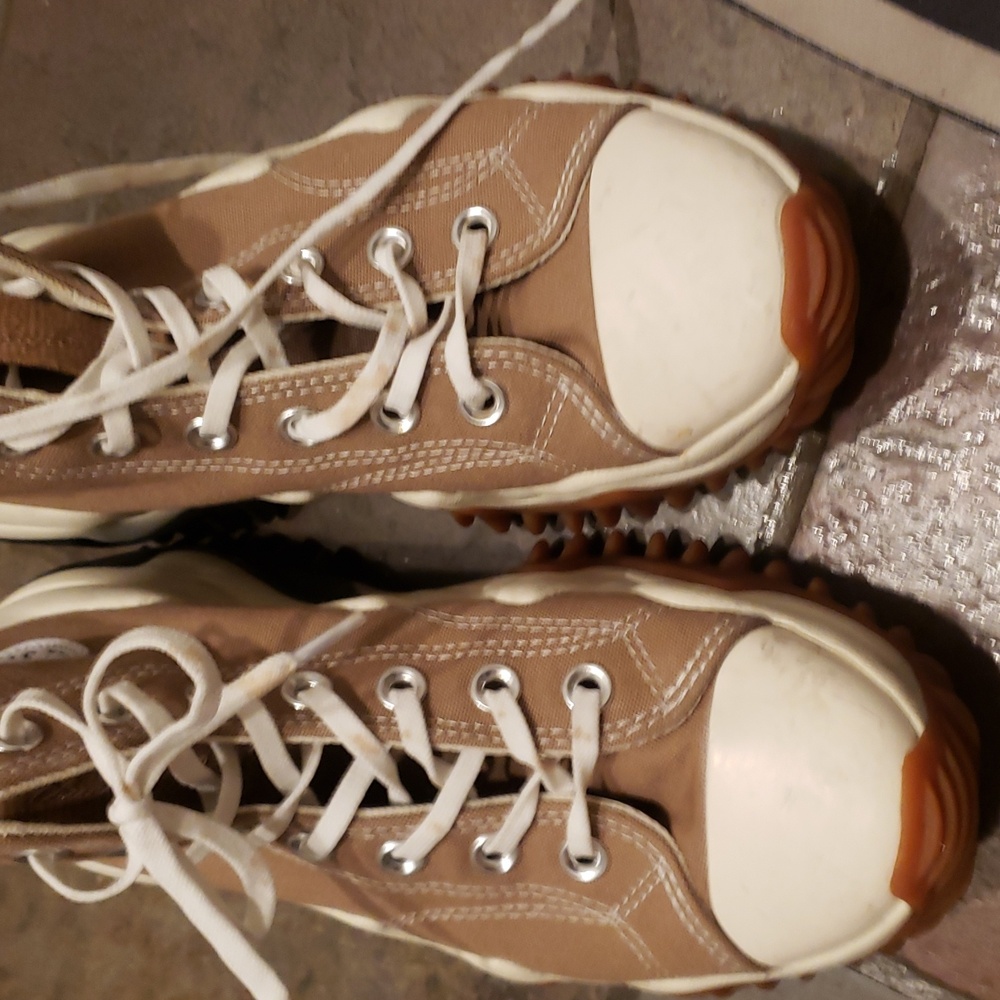 converse - Picture 4 of 4